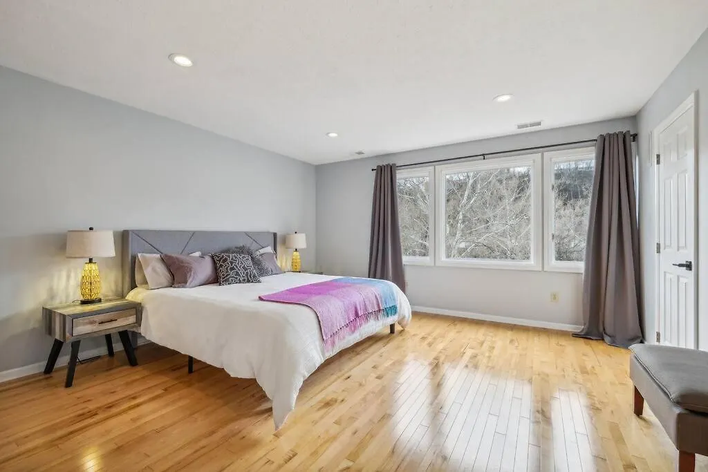 Charming, Washington'S Landing Island Villa Pittsburgh